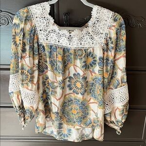 Zac & Rachel  - Floral Lace-Trim Boho Blouse in Blue, Yellow, Cream